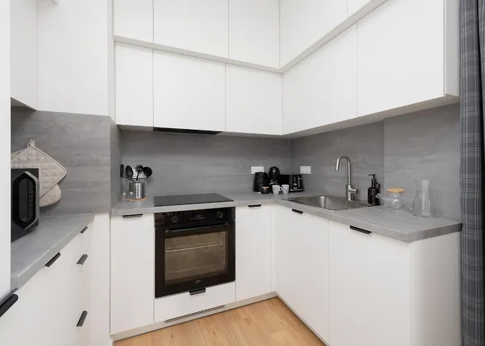 Apartment Bora-komorowskiego By Solarento Warsaw